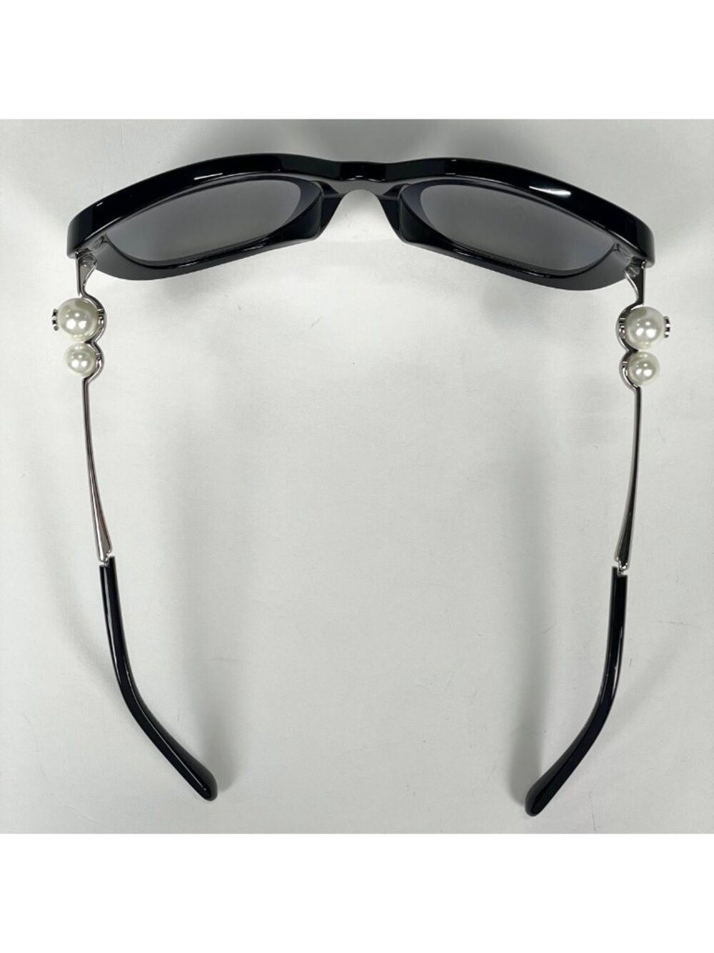 Chanel Sunglasses CC Logo Acetate Fakepearl Black Eyewear - Picture 3 of 7
